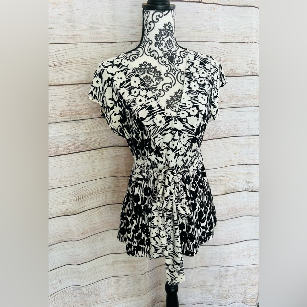 BCBGMaxAzria Black and White Floral Blouse